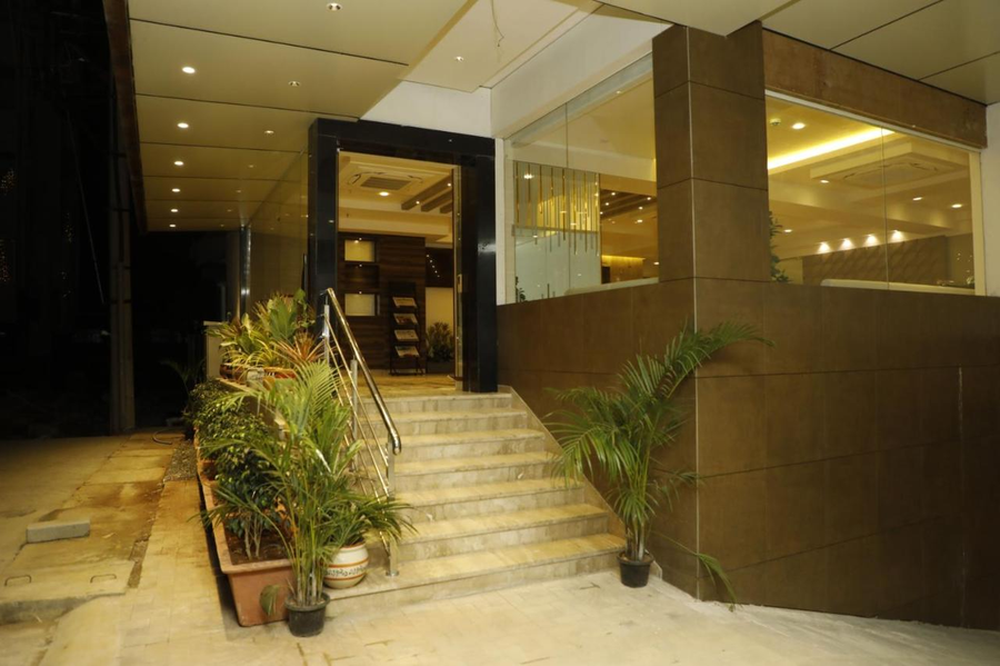 hotel foxglove international