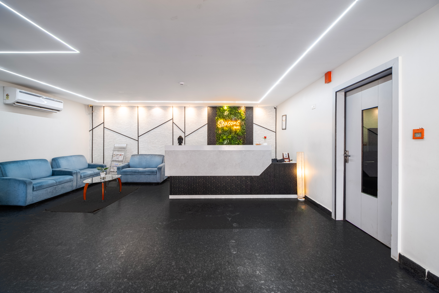 hotel seasons inn