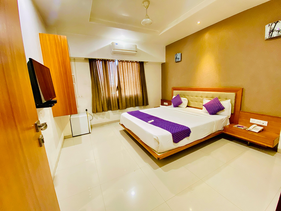 hotel pushpak resort