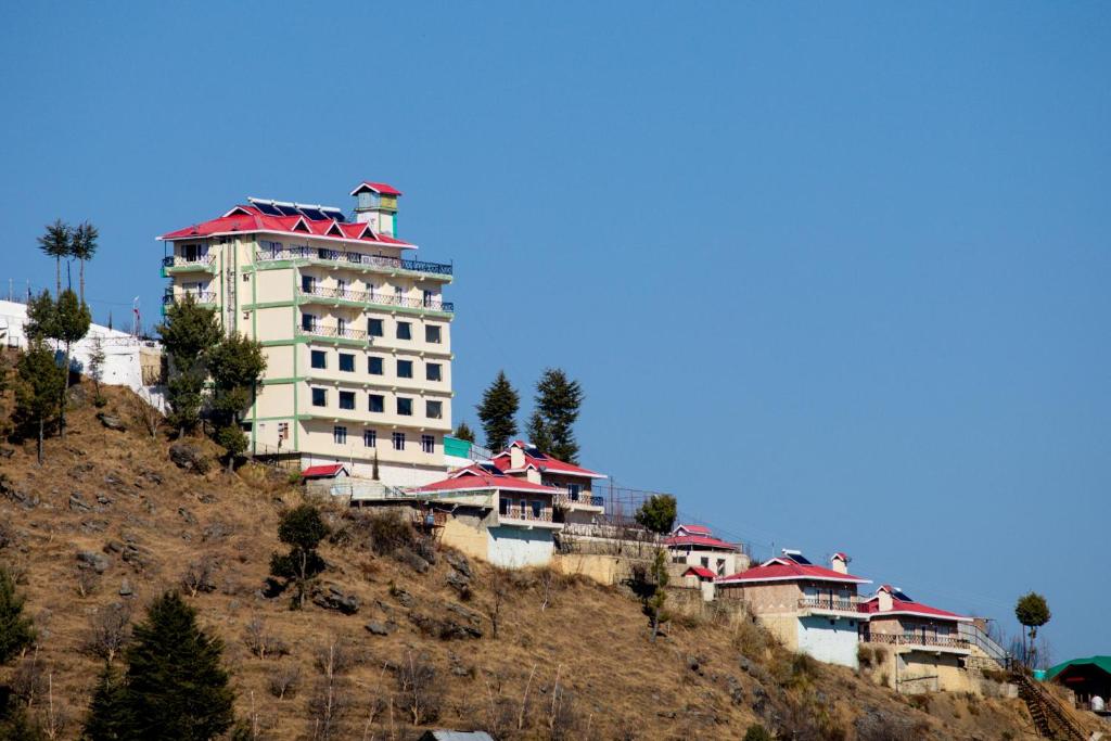 Hill Top Resorts Narkanda