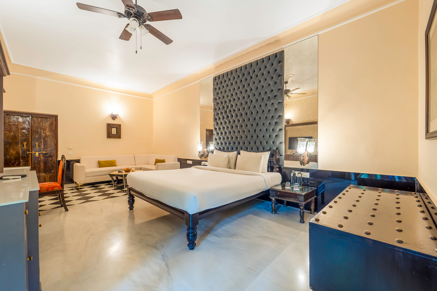 the royal retreat resort and spa
