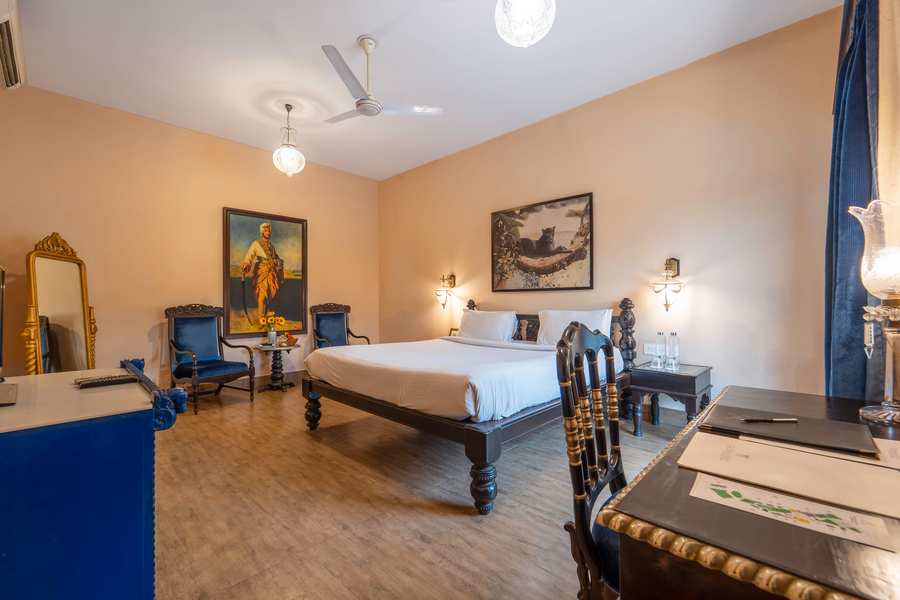 the royal retreat resort and spa