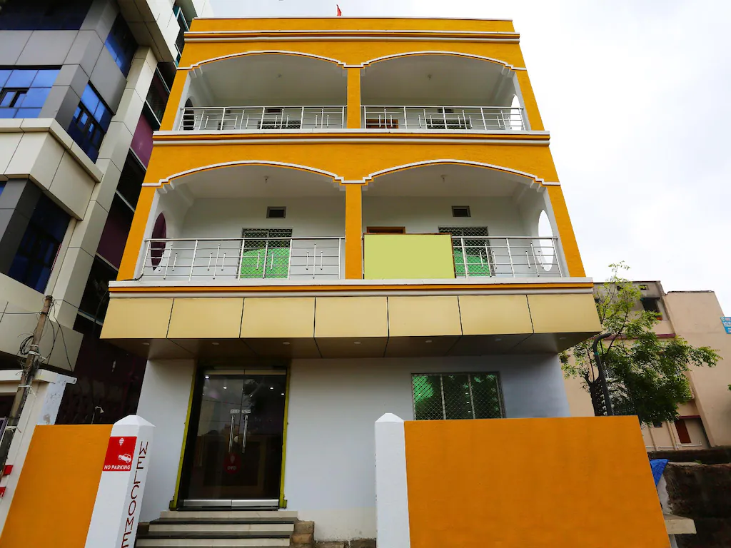 Goroomgo Krishna Residency Puri