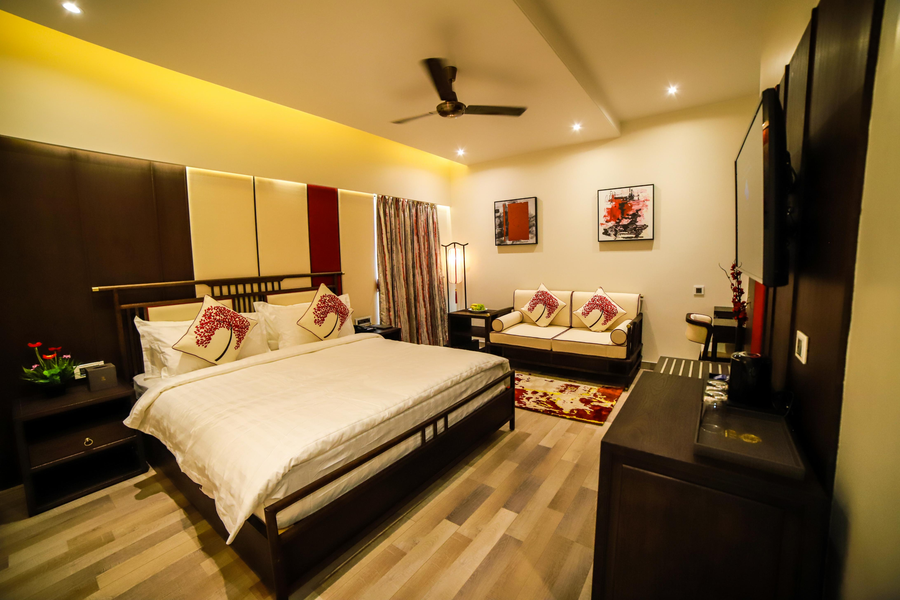 aura a boutique hotel