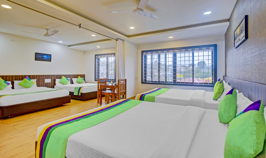 Itsy Hotels Igloo Residency Raja Seat,Karnataka>>Madikeri,3 star