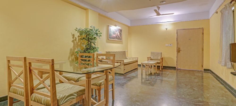treebo komfort suites 3 km from mysore palace