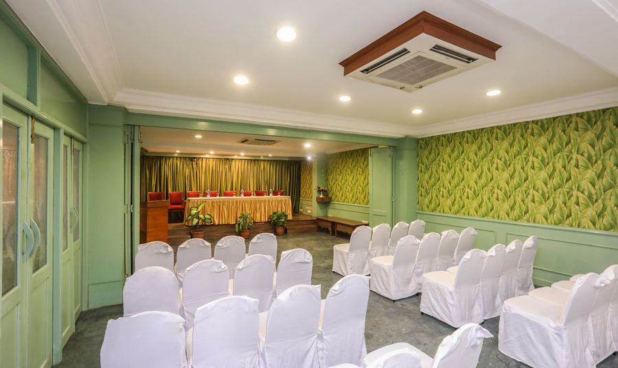treebo komfort suites 3 km from mysore palace