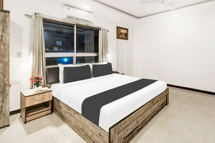 super townhouse grand majesty near medicity