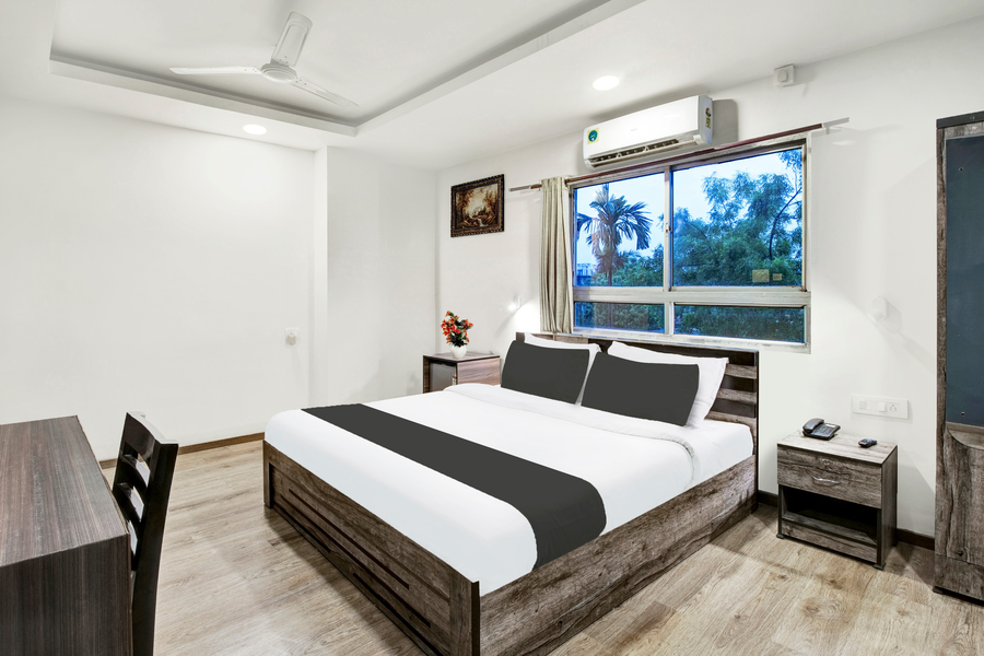 super townhouse grand majesty near medicity