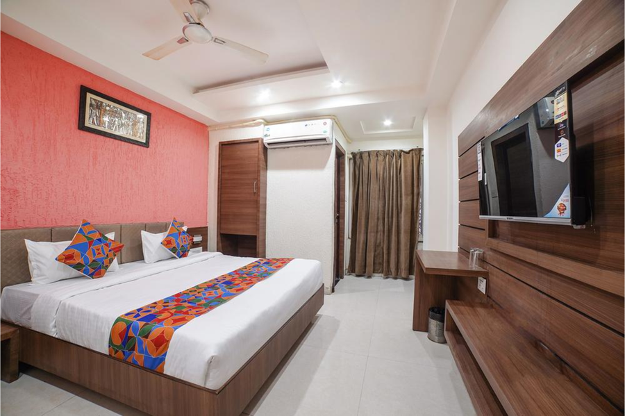 fabhotel johri regency