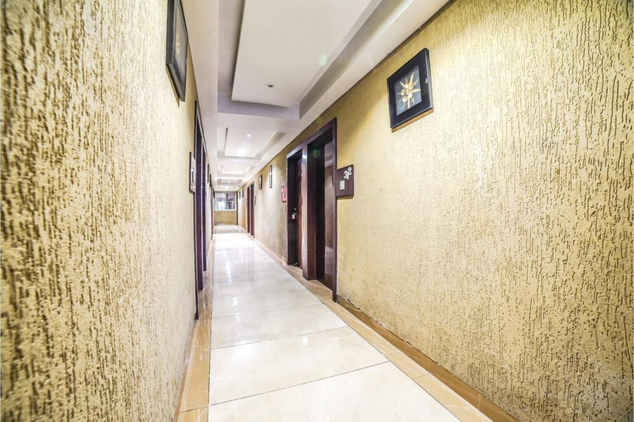 fabhotel johri regency