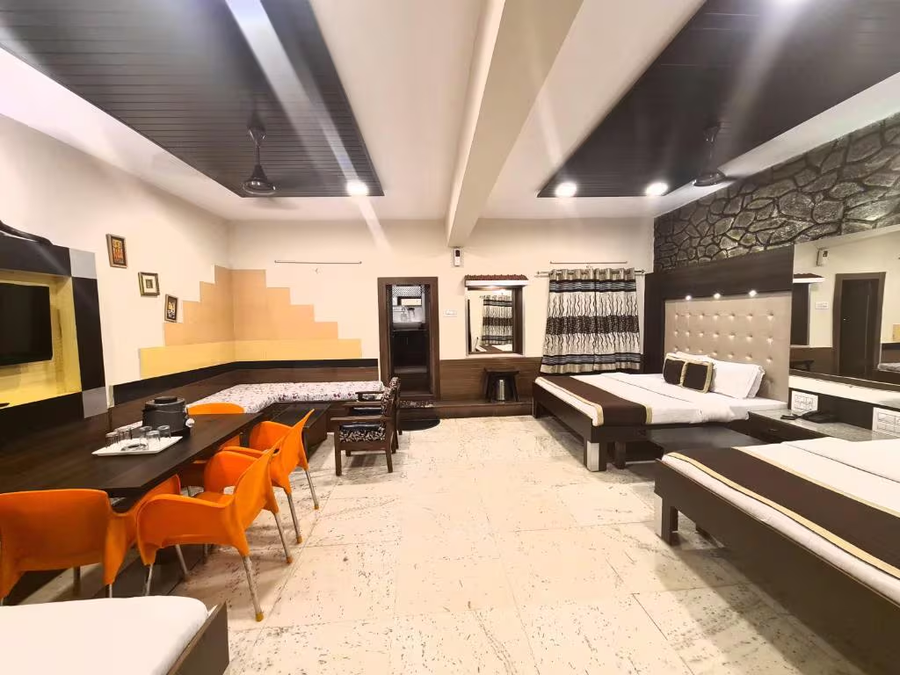 eminence palm residency