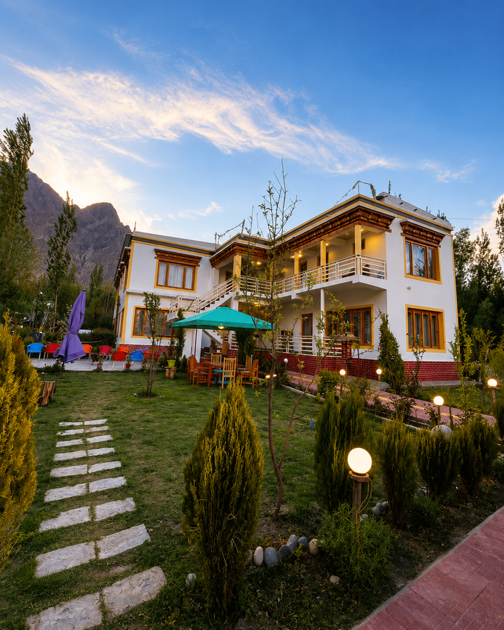 hotel nubra delight and camp