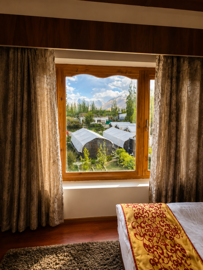 hotel nubra delight and camp