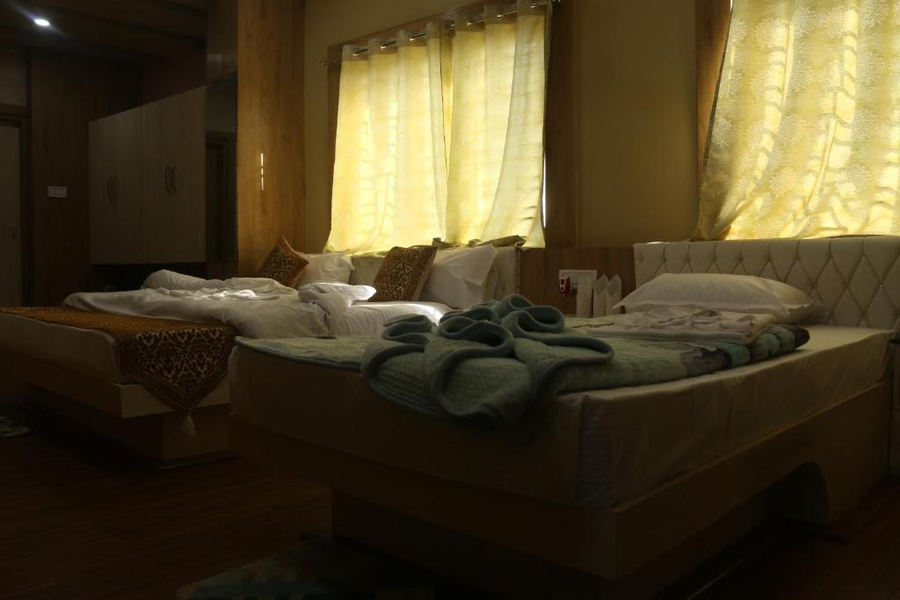 hotel himalaya