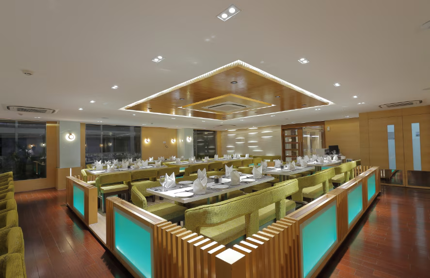 hotel silver heights