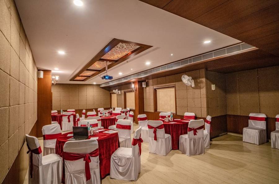 Hotel Admire Inn,Hiran Magri,3 star