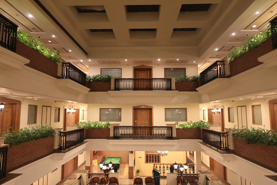 savoy suites noida