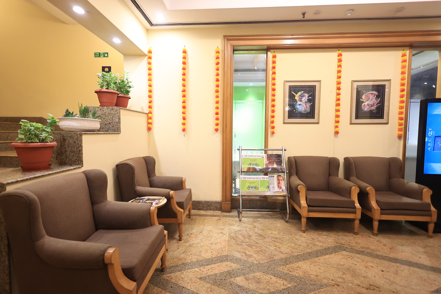 Savoy Suites Noida,Sector 16,4 star