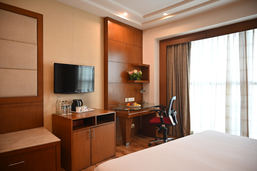 savoy suites