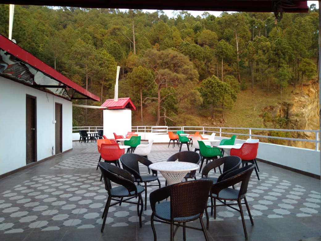 Hotel Le Halcyon,Kasauli>>Barog,2 star