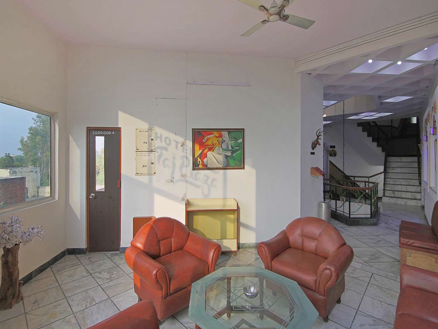 Hotel Taj Plaza,Taj Ganj,3 star