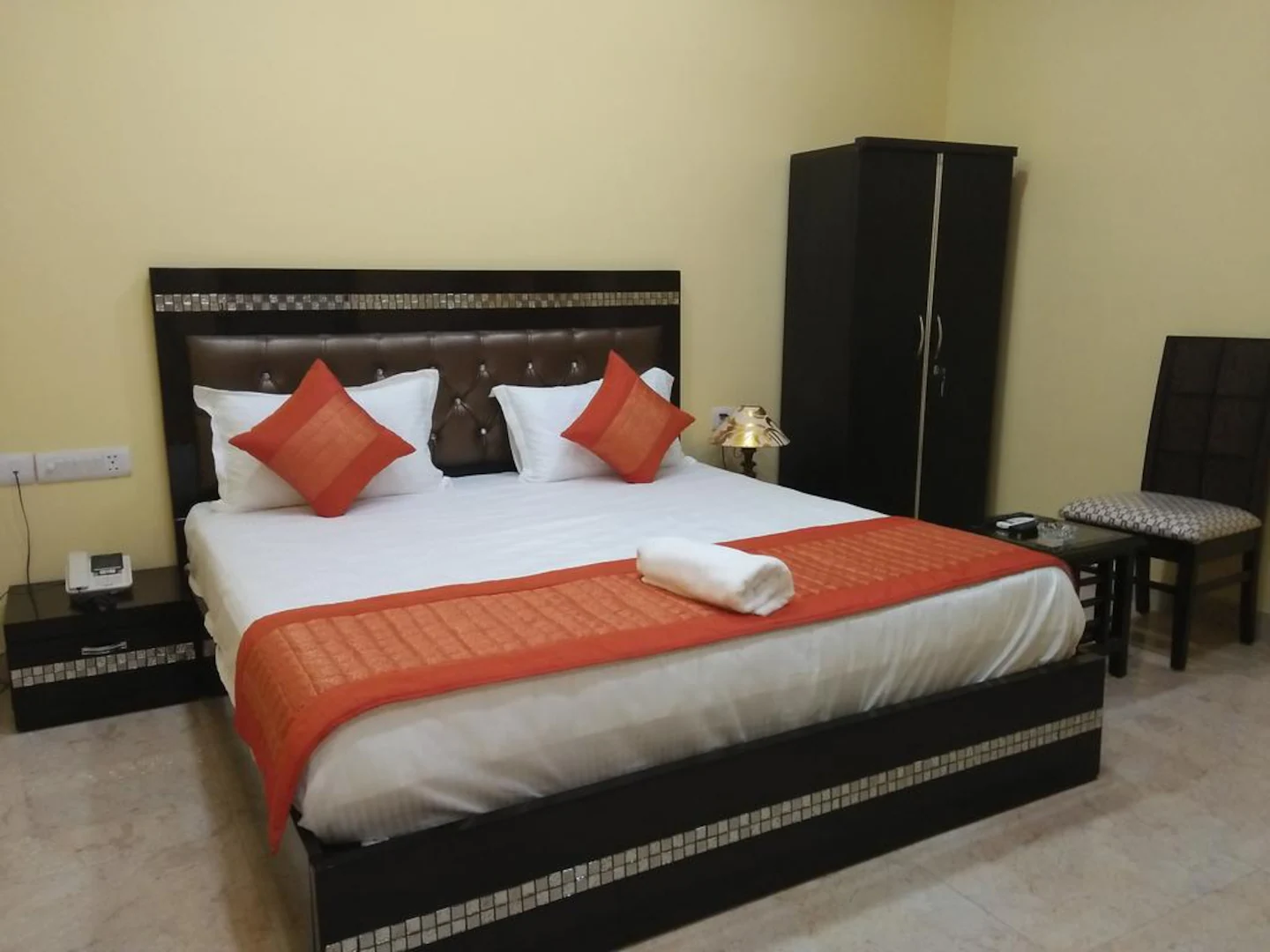 hotel ashoka palace near igi airport new delhi