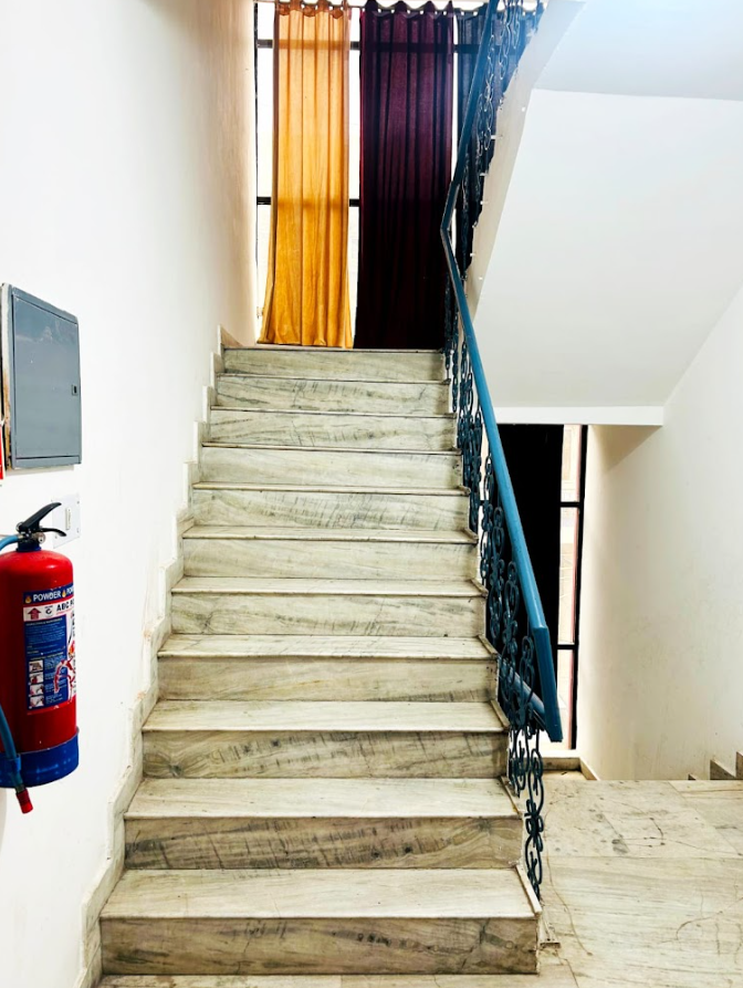 hotel ashoka palace near igi airport new delhi