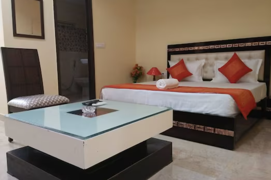 Hotel Ashoka Palace Near Igi Airport New Delhi,Mahipalpur,3 star