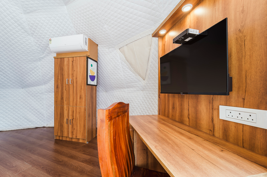 treebo wanderlust residency with mountain view