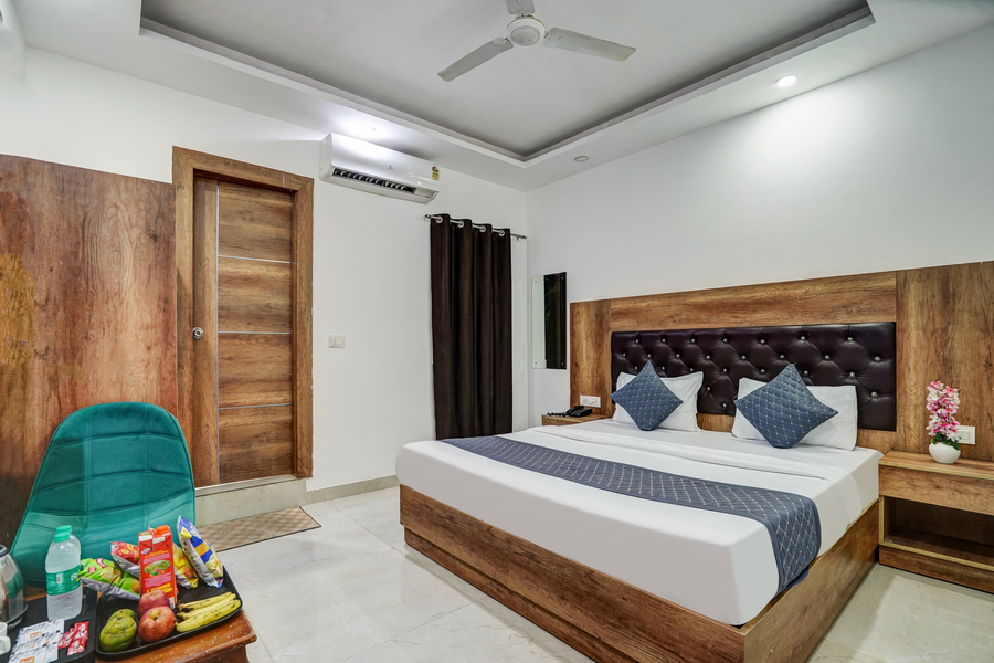 hotel ivy plaza near delhi airport by rmaap group