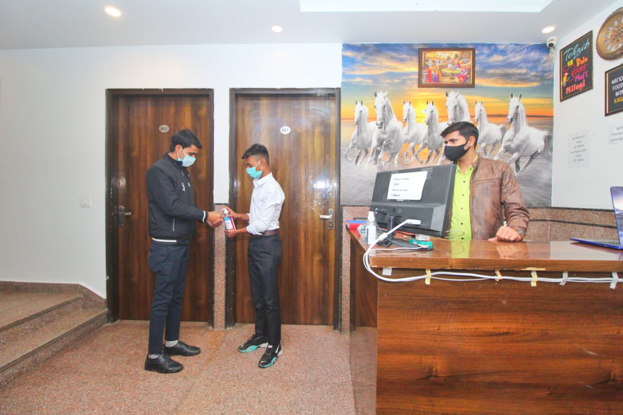 Hotel Broadway,Mahipalpur,3 star