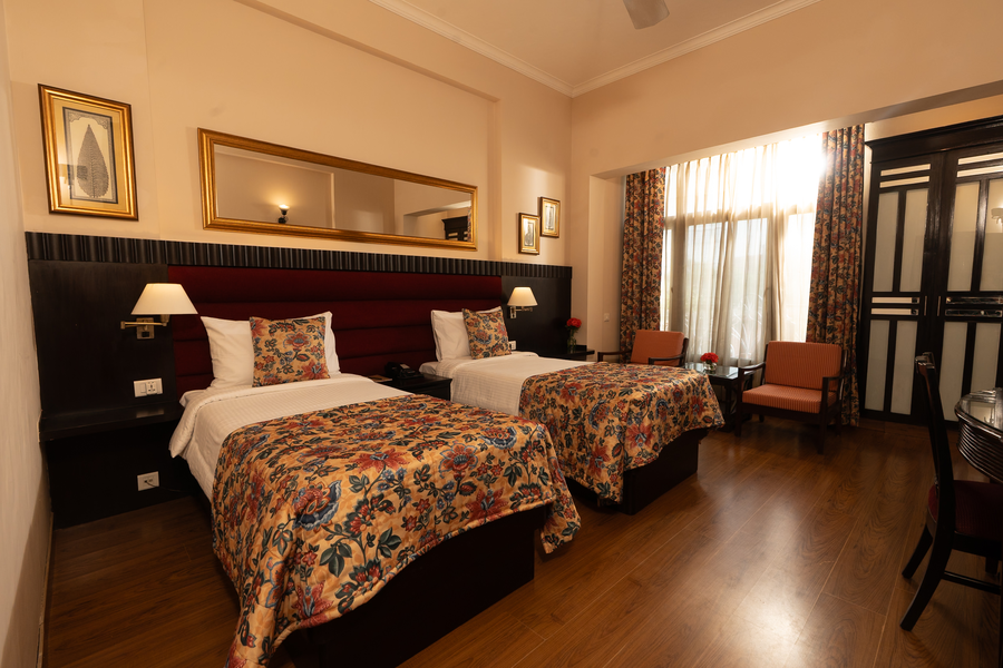 broadway an alivaa collection hotel