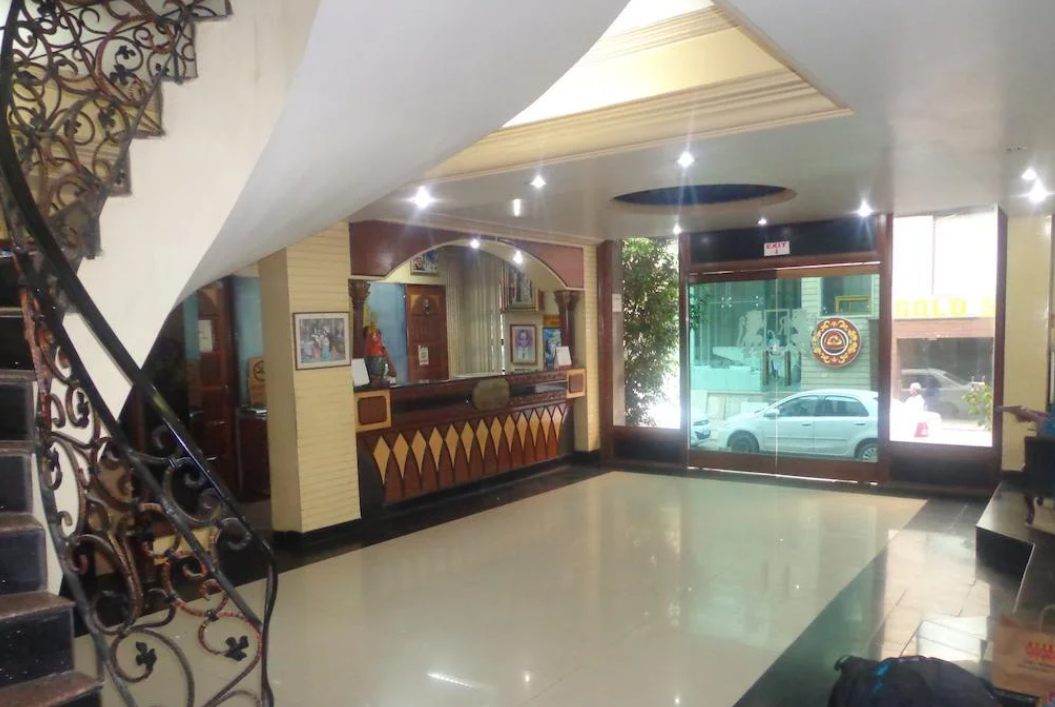 red castle hotel near blk hospital