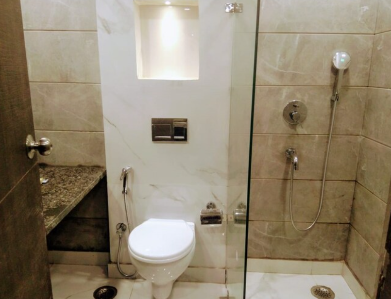 red castle hotel near blk hospital