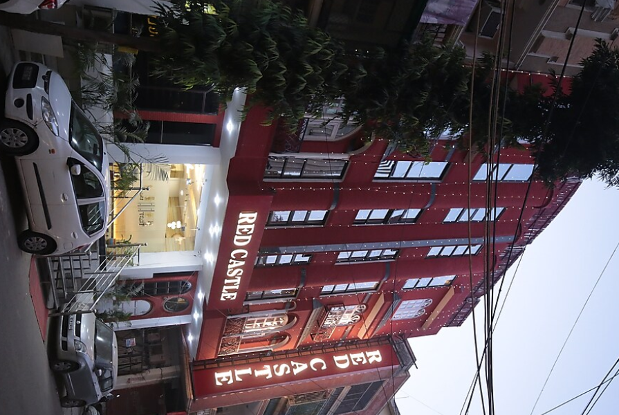 Red Castle Hotel Near Blk Hospital,Karolbagh,3 star