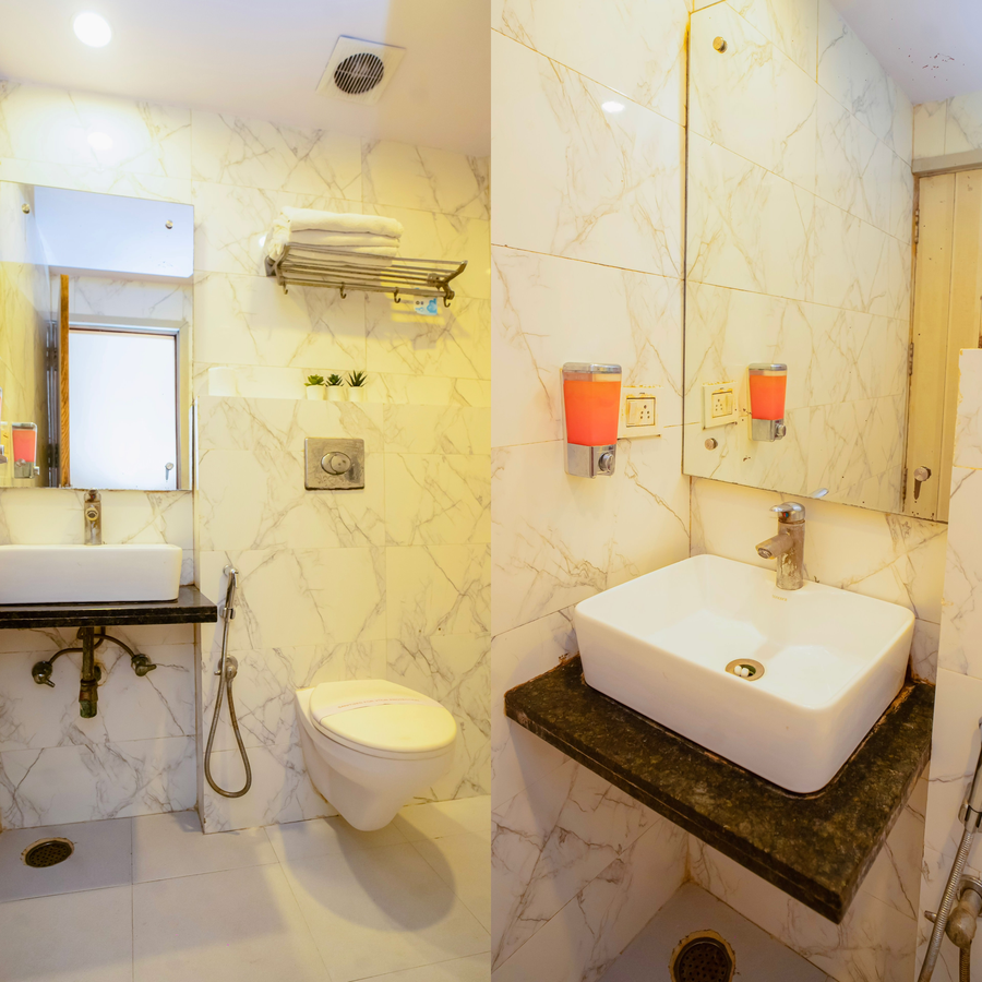 hotel golden oasis 4 minute walk from new delhi railway station