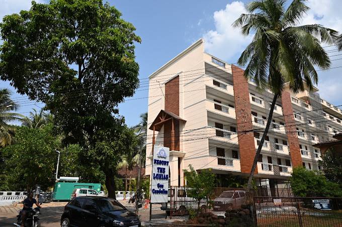 resort the lohias candolim goa