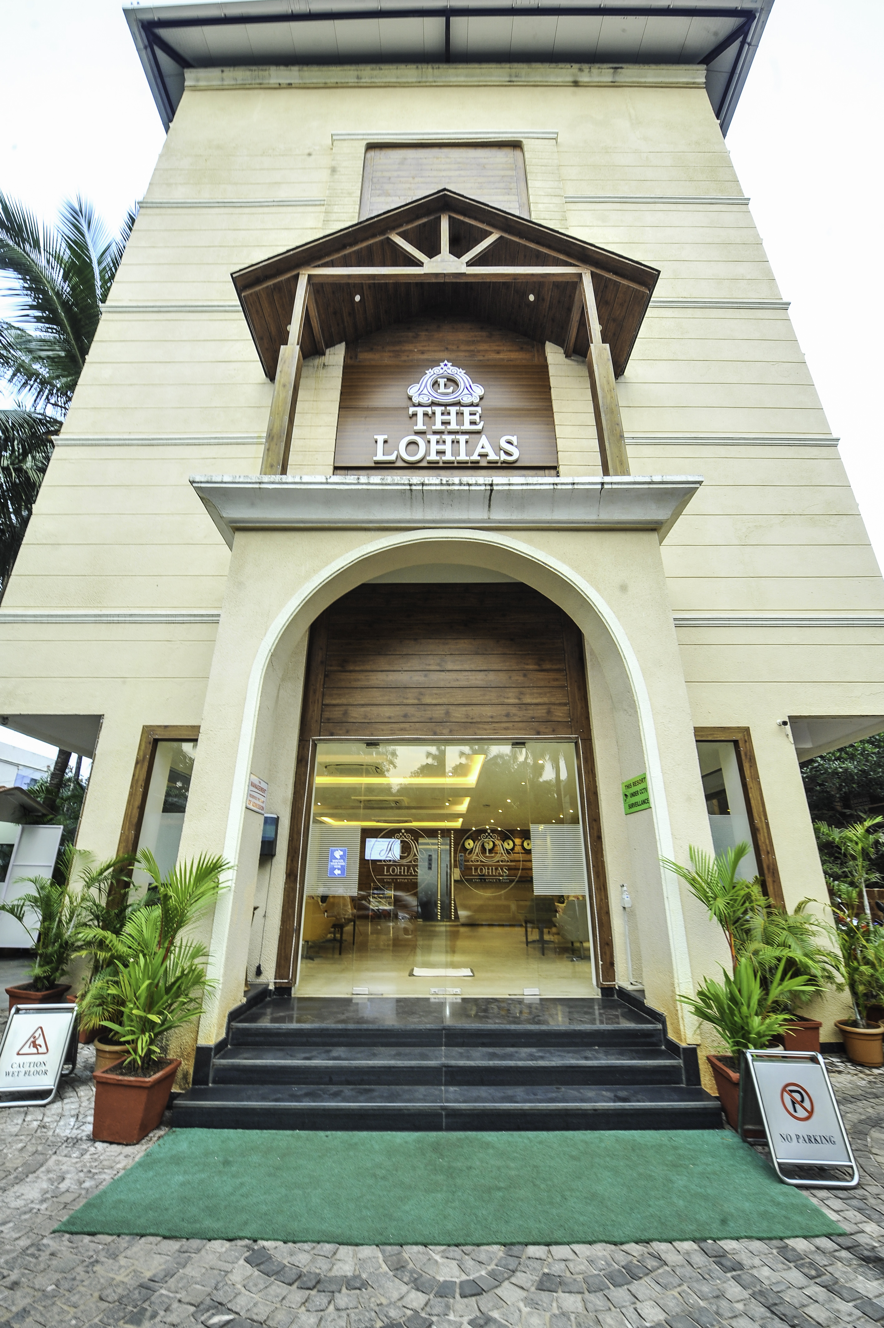 resort the lohias candolim goa