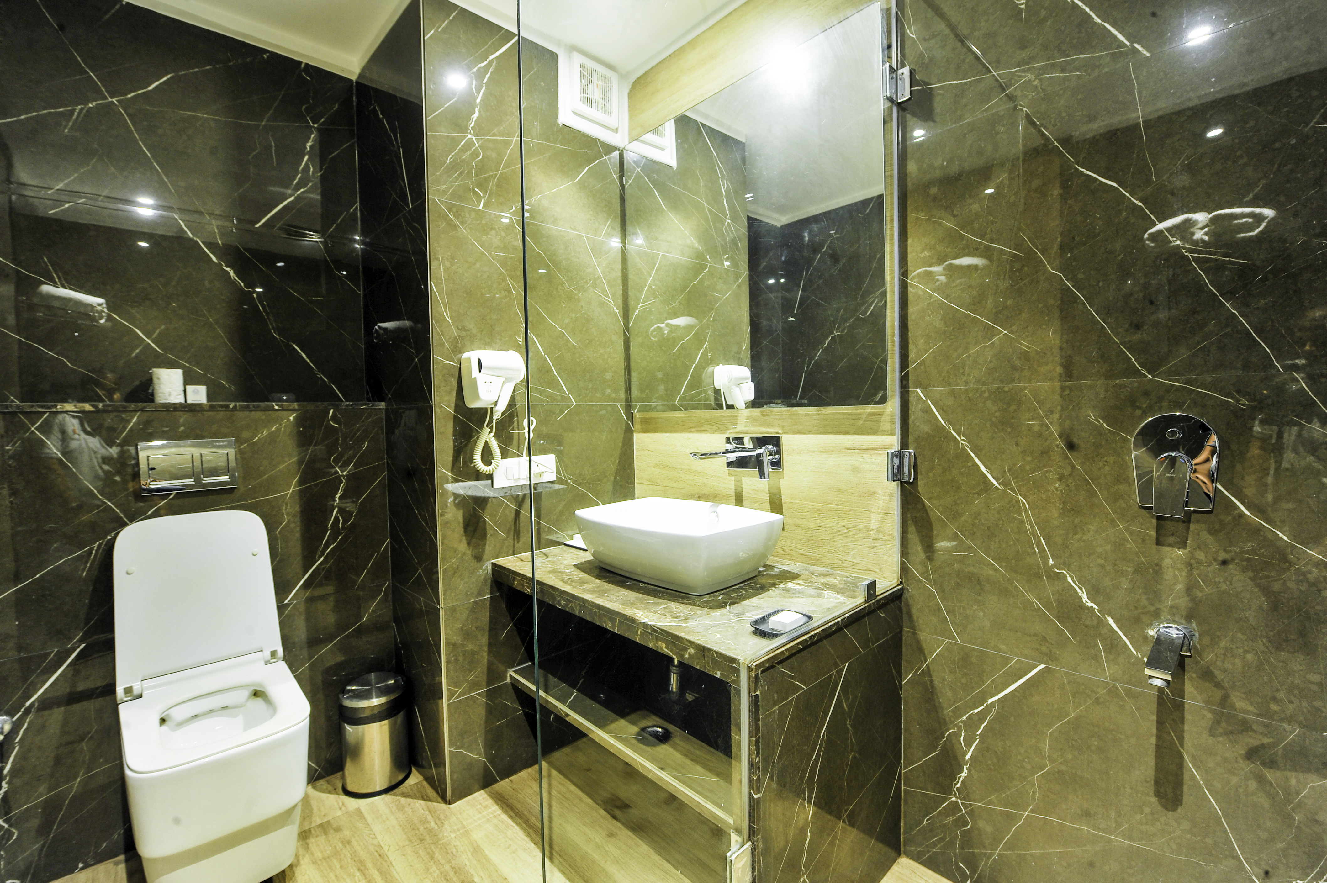 resort the lohias candolim goa