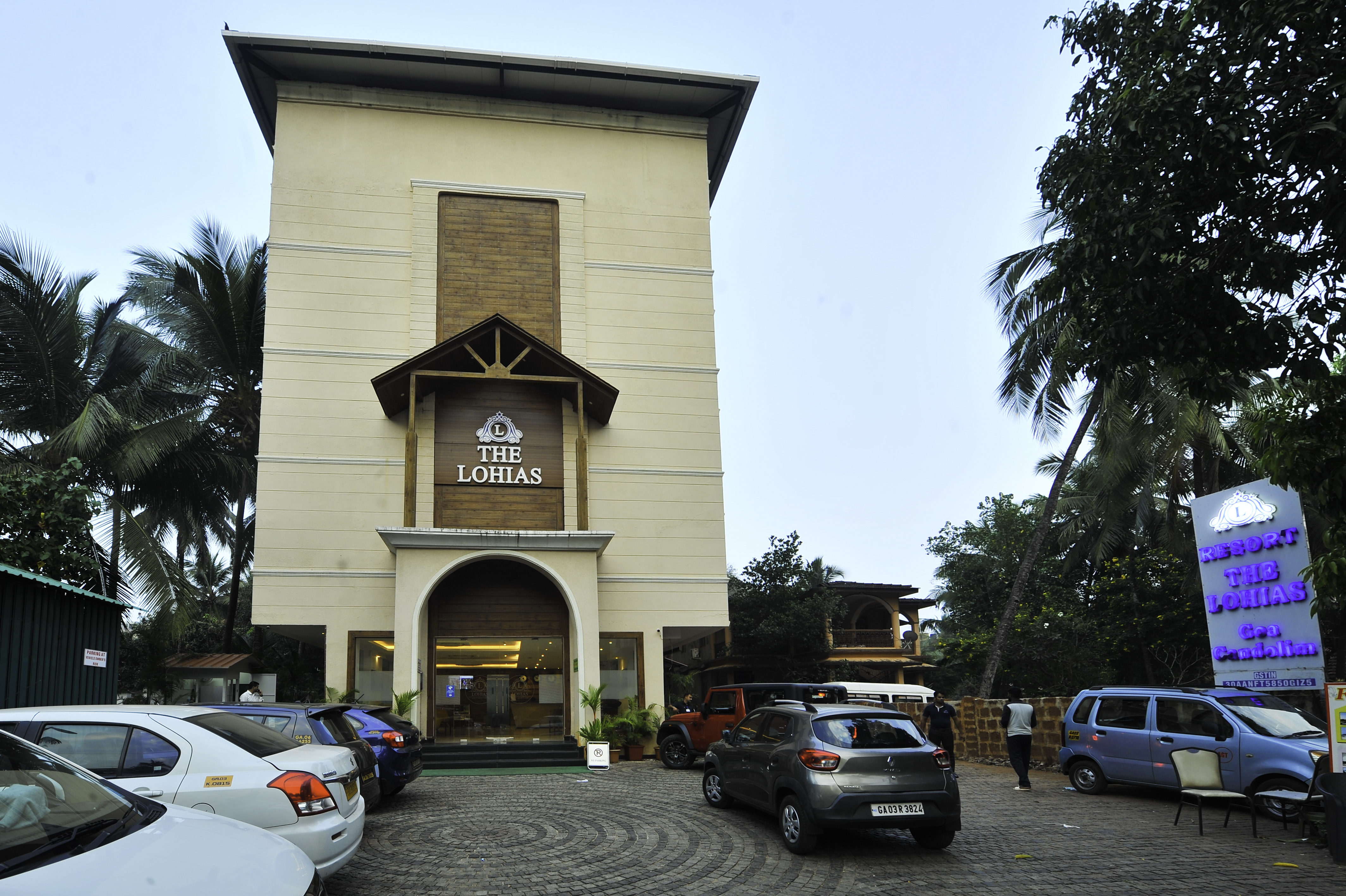 resort the lohias candolim goa