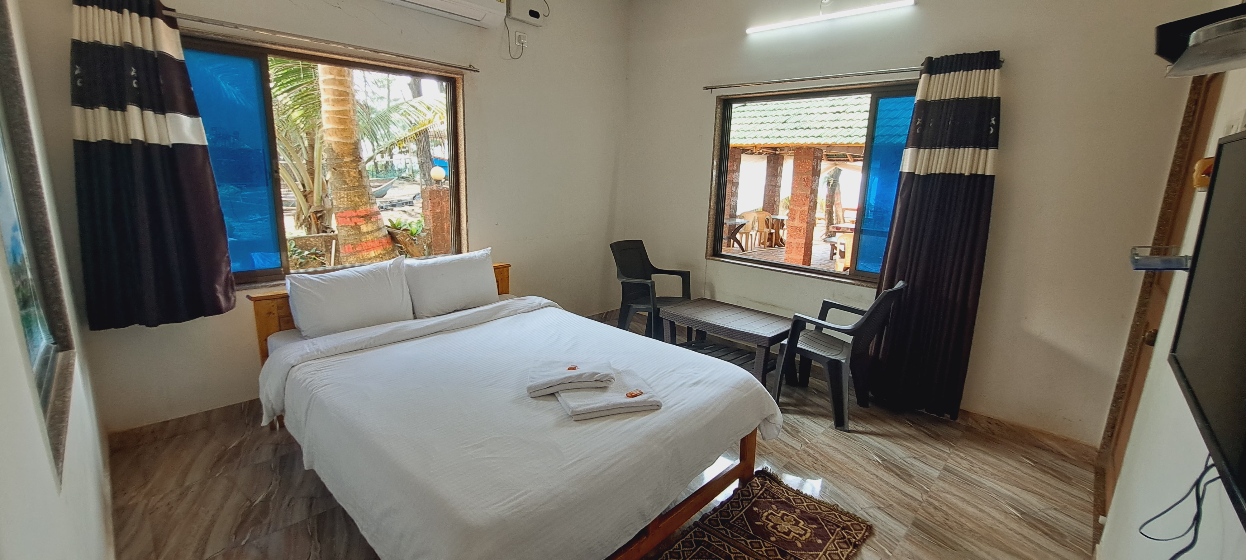Sam & San Beach Resort,Ubhadanda,3 star