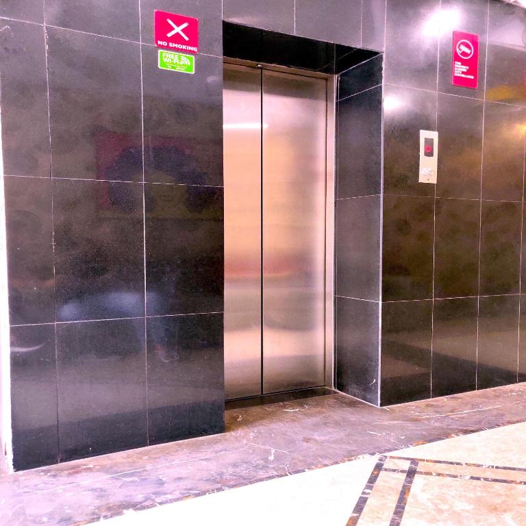 super townhouse karol bagh formerly hotel unistar