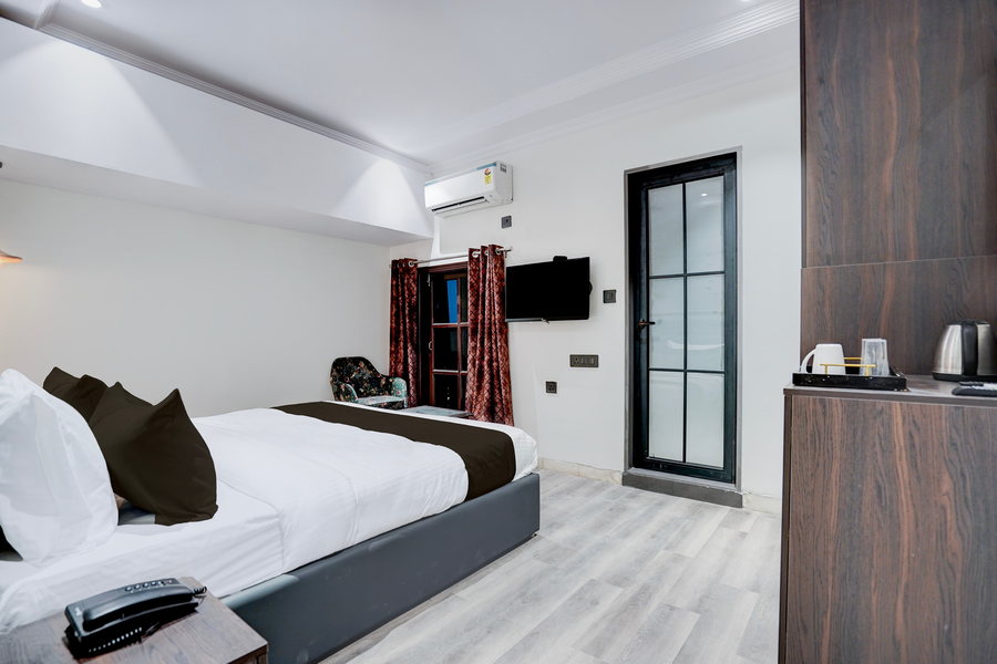 super townhouse karol bagh formerly hotel unistar