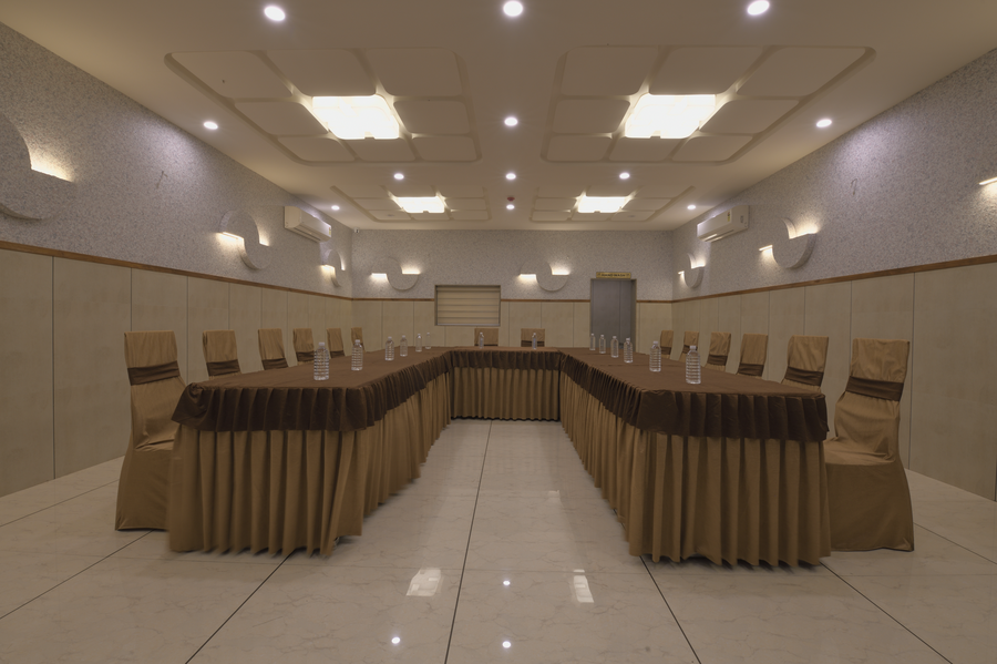 Hotel Bhagyoday,Changodar,2 star