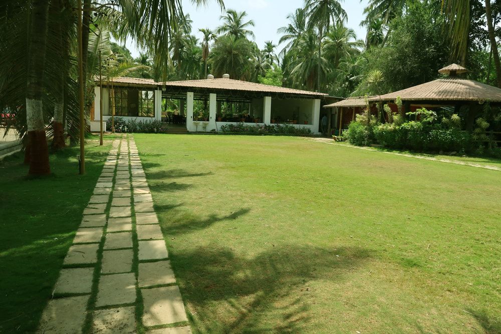 Raj Resort,Palghar,3 star