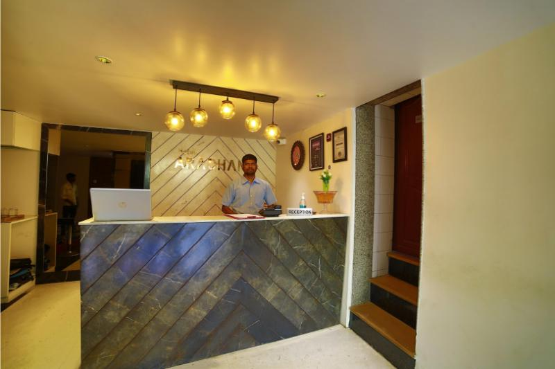 hotel aradhana