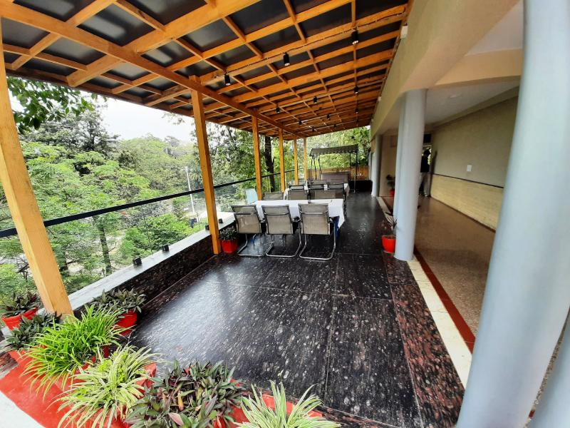 hotel aradhana