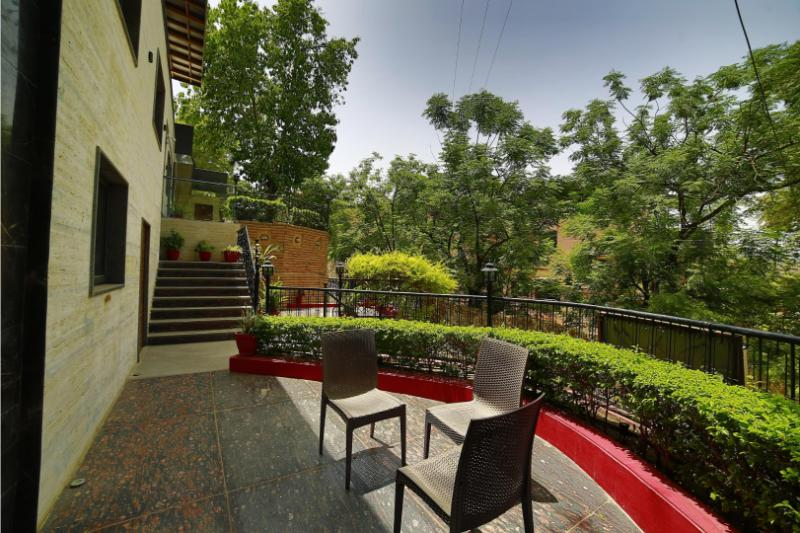 hotel aradhana