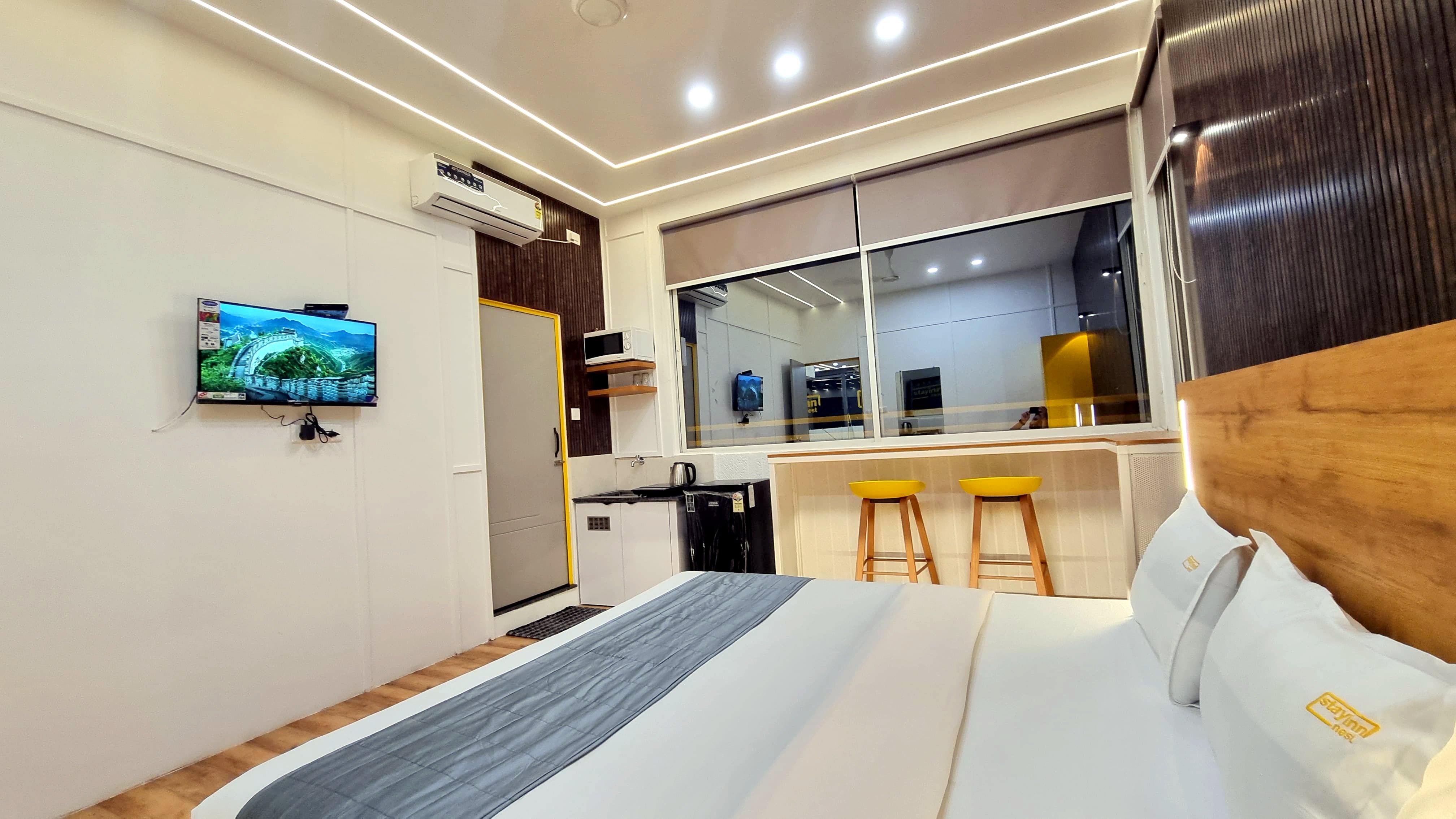 stayinn nest near aiims bhopal saket nagar behind rani kamlapati station